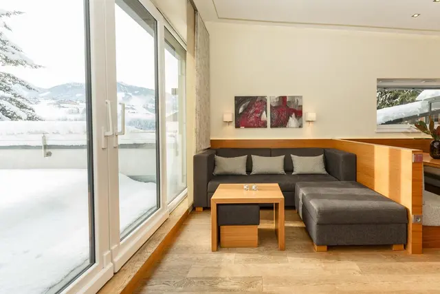 Leeder Mountain View | Stylish retreat on Schladming’s sunny side with fireplace & stunning terrace — apartment at Schladming Appartements Maria Gruber GmbH, Schladming — photo 8 of 12
