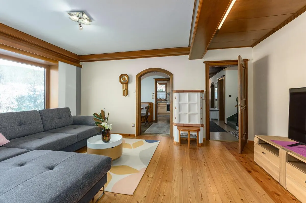 Lettmayer Top 1 Planai Base | XL Charmantes Appartement an der Planai mit Poolzugang – Schladming Appartements Maria Gruber GmbH
