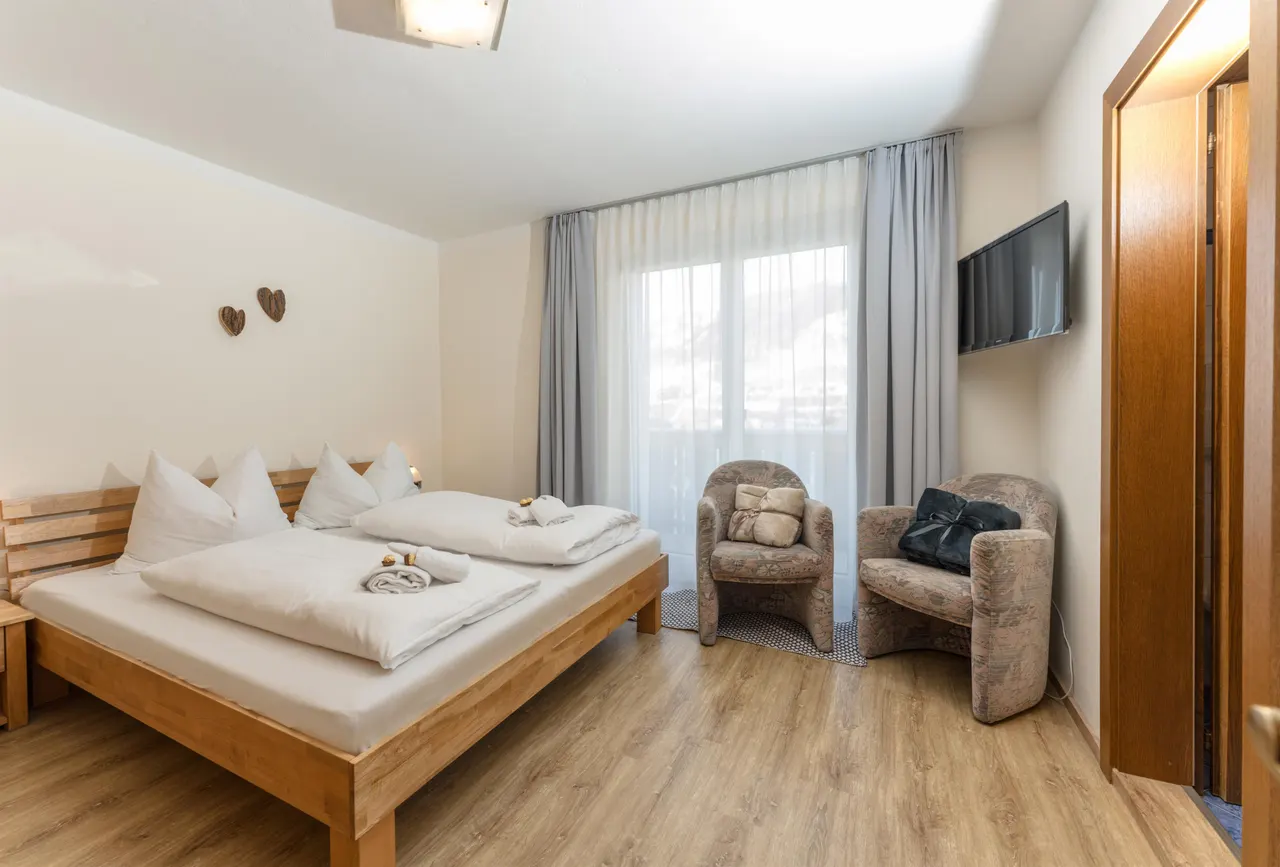 Lettmayer Top 2 Planai Base| Charmantes Appartement an der Planai mit Poolzugang – Schladming Appartements Maria Gruber GmbH