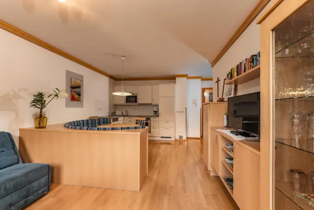 Lilie Top 5 Planai City | Komfortabler Stay mit Balkon & Planai-Blick – alles vor der Tür — Schladming Appartements Maria Gruber GmbH, Schladming (3/12)