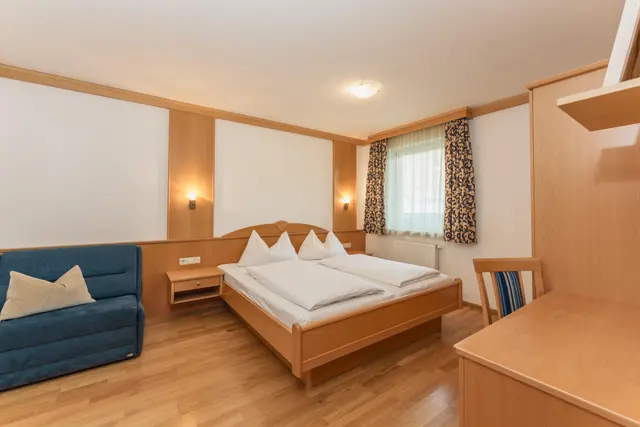 Lilie Top 5 Planai City | Komfortabler Stay mit Balkon & Planai-Blick – alles vor der Tür — Schladming Appartements Maria Gruber GmbH, Schladming (6/12)