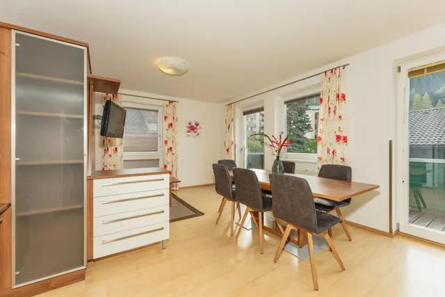 Lilie Top 6 Planai City | Comfortabel appartement met balkon en Planai-uitzicht – alles voor je deur — Schladming Appartements Maria Gruber GmbH, Schladming (3/13)