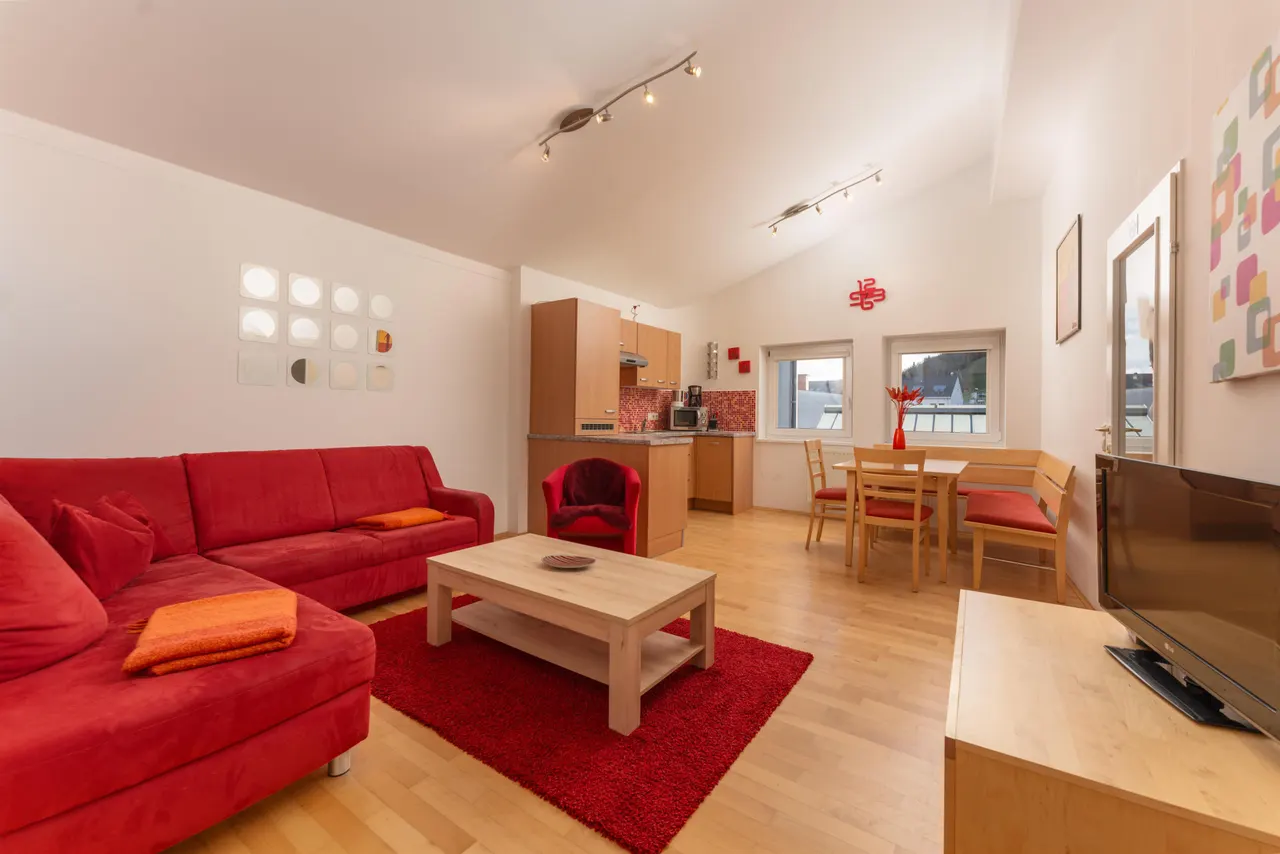 Maria Stewart Top 1 City Base | Komfortabel wohnen nahe Planai & Zentrum – Schladming Appartements Maria Gruber GmbH