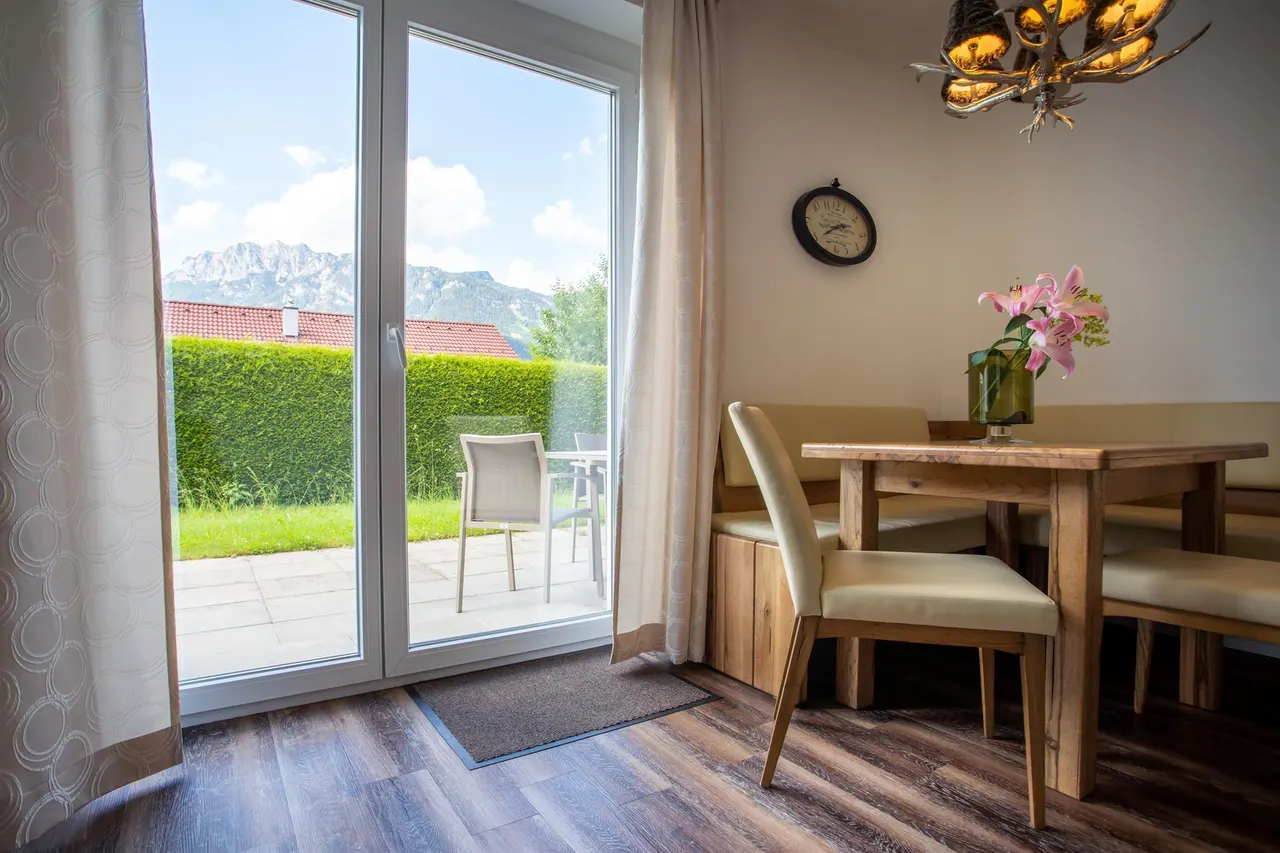 Martina Top 1 | 2 Schlafzimmer & Terrasse – Schladming Appartements Maria Gruber GmbH
