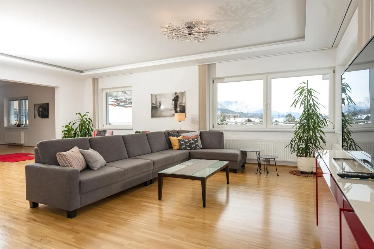 Modern Art Penthouse XXL | Art & Design Hideaway mit Panoramaterrasse nahe Zentrum & Planai West – Schladming Appartements Maria Gruber GmbH