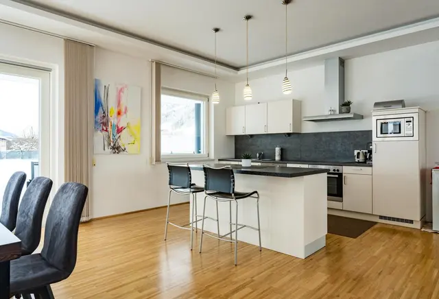 Modern Art Penthouse XXL | Art & Design Hideaway mit Panoramaterrasse nahe Zentrum & Planai West — Schladming Appartements Maria Gruber GmbH, Schladming (5/22)