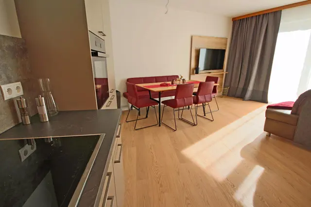 Parkgasse Garden Top 5 | Premium tuinappartement op een rustige toplocatie dicht bij het centrum & Planai — Schladming Appartements Maria Gruber GmbH, Schladming (4/23)