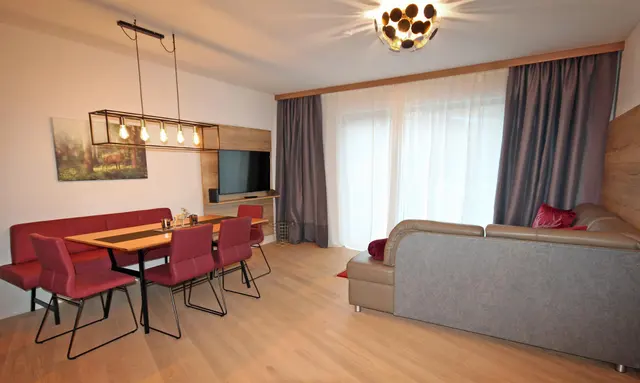 Parkgasse Garden Top 5 | Premium tuinappartement op een rustige toplocatie dicht bij het centrum & Planai — Schladming Appartements Maria Gruber GmbH, Schladming (8/23)