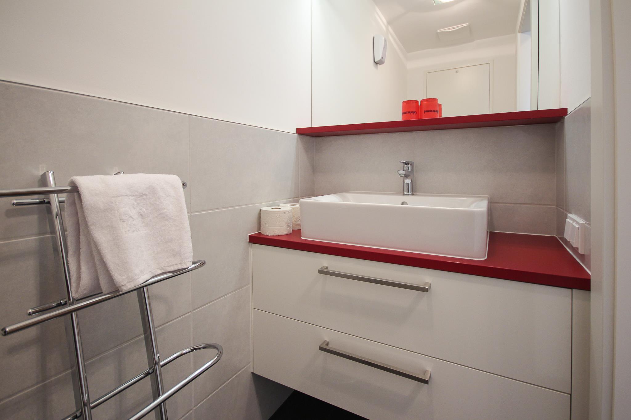 Planai West | Year-round activity base right by the Planai West slopes with Dachstein views — apartment at Schladming Appartements Maria Gruber GmbH, Schladming — photo 13 of 17