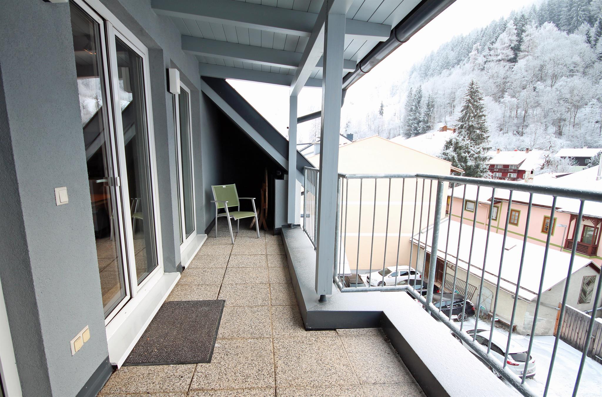 Schneider XL | Effortlessly elegant premium apartment in the heart of Schladming near Planai — apartment at Schladming Appartements Maria Gruber GmbH, Schladming — photo 15 of 17