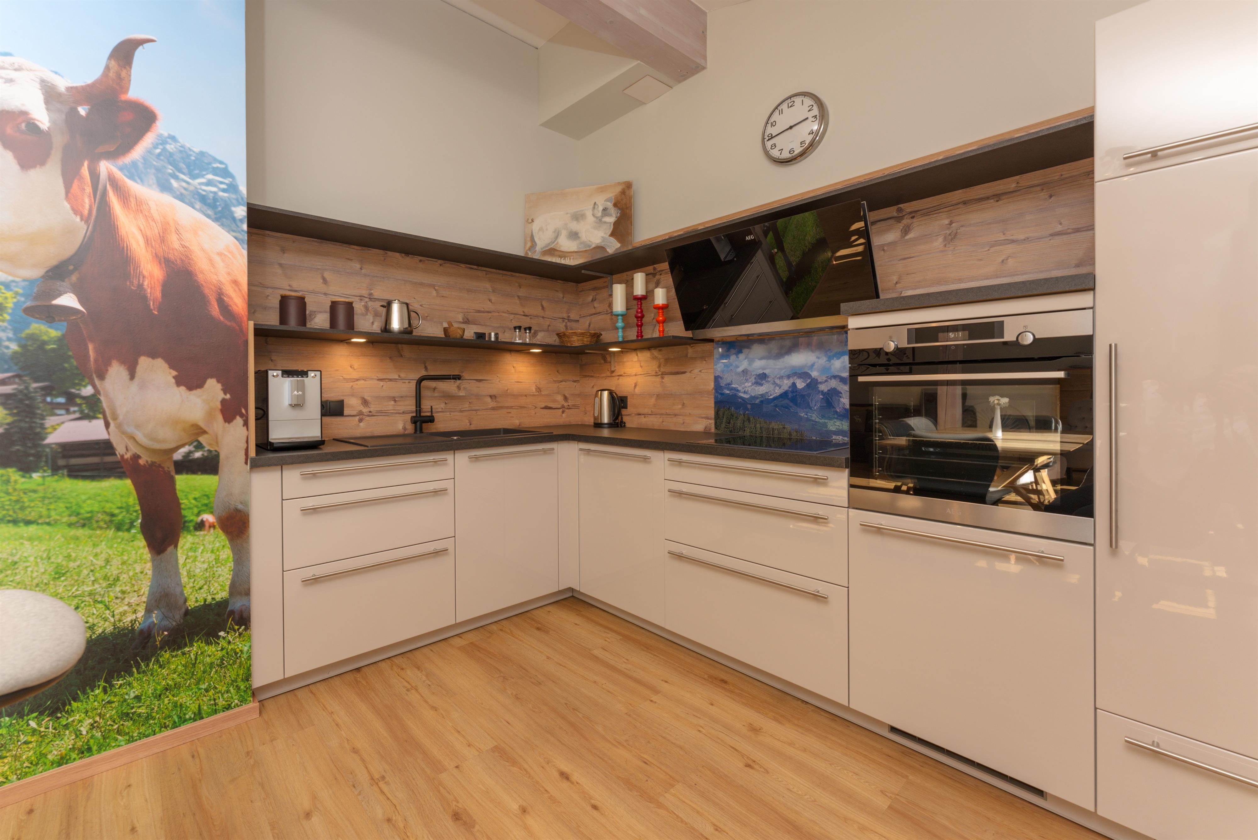 Schneider XL | Effortlessly elegant premium apartment in the heart of Schladming near Planai — apartment at Schladming Appartements Maria Gruber GmbH, Schladming — photo 4 of 17