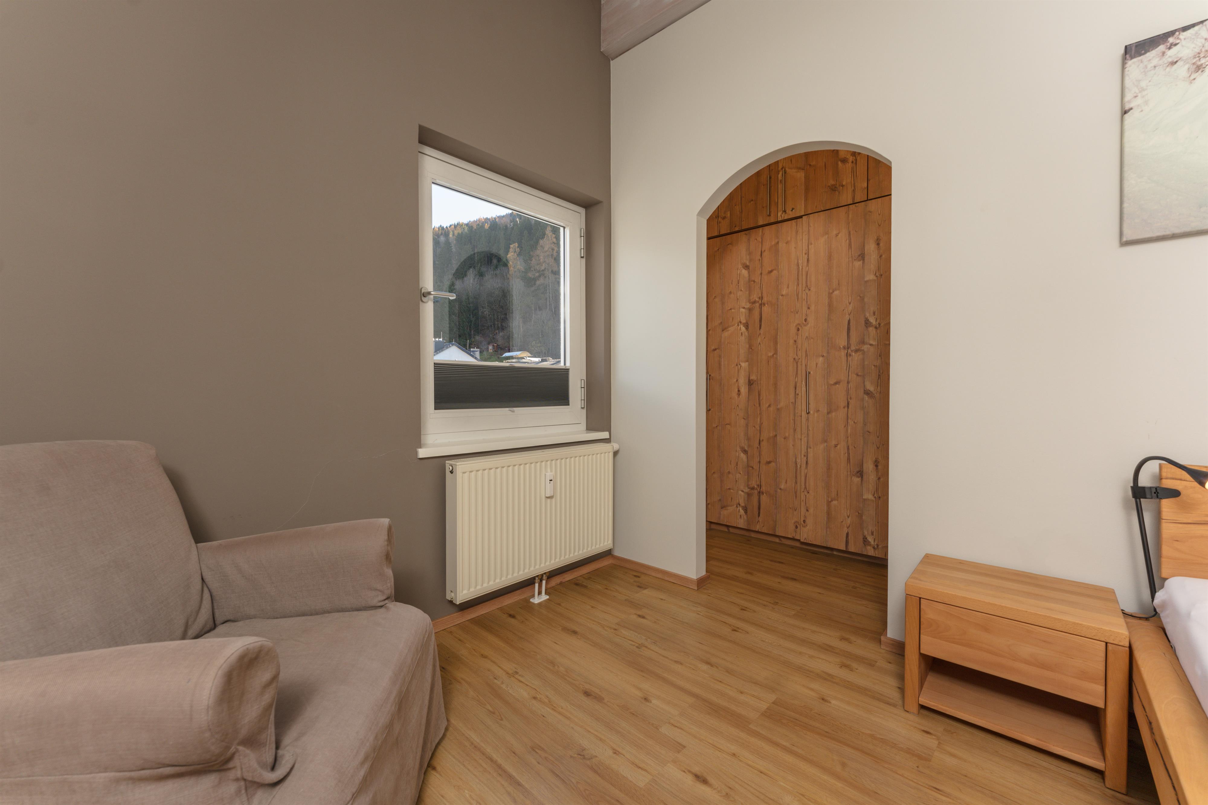 Schneider XL | Effortlessly elegant premium apartment in the heart of Schladming near Planai — apartment at Schladming Appartements Maria Gruber GmbH, Schladming — photo 7 of 17