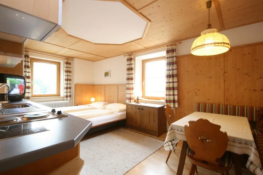 Schwaiger Top 4 | Traditionelles Stadtappartement in Toplage nahe Planai – Schladming Appartements Maria Gruber GmbH