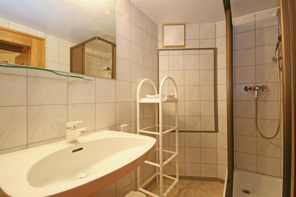 Schwaiger Top 5 Studio | Classic city studio in a prime location near Planai — apartment at Schladming Appartements Maria Gruber GmbH, Schladming — photo 6 of 8