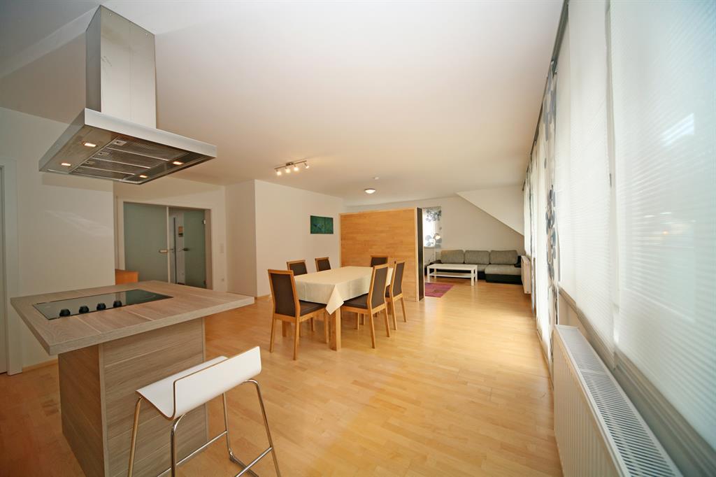 Schwaiger Top 9 XXL | Spacious classic city apartment in a prime location near Planai — apartment at Schladming Appartements Maria Gruber GmbH, Schladming — photo 2 of 15