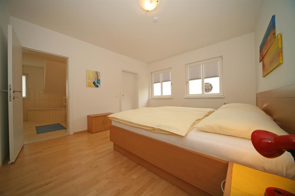 Schwaiger Top 9 XXL | Spacious classic city apartment in a prime location near Planai — apartment at Schladming Appartements Maria Gruber GmbH, Schladming — photo 5 of 15