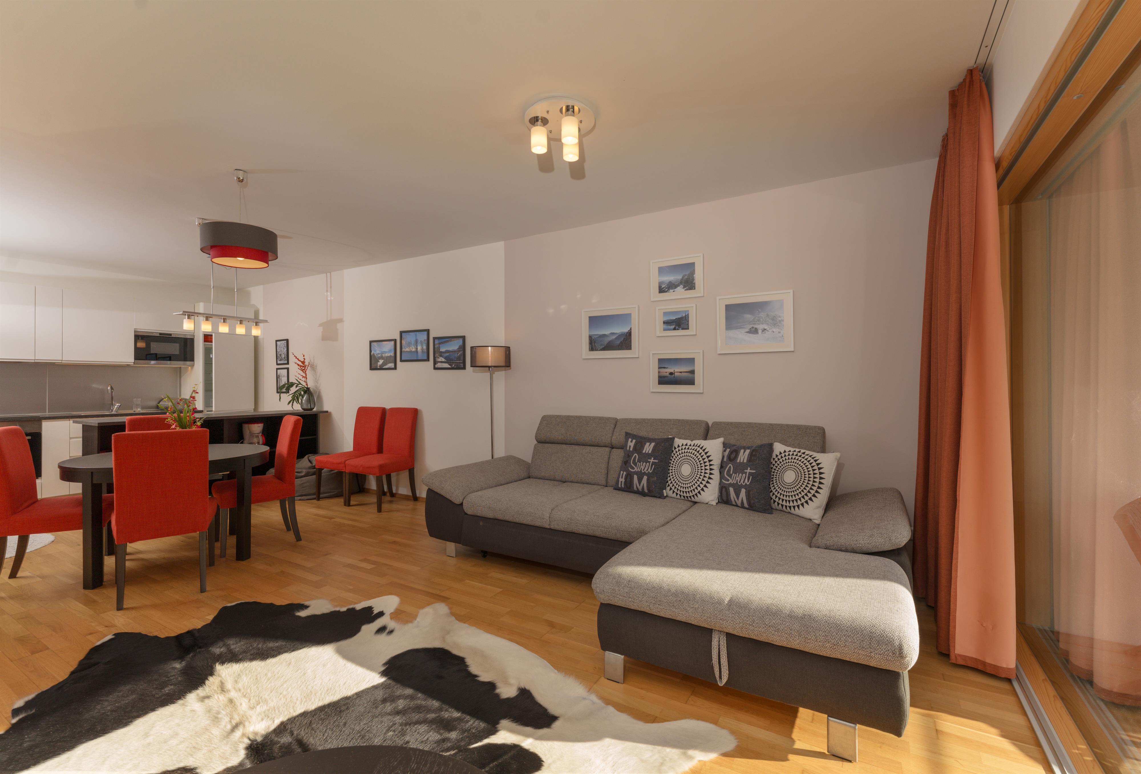 Sonnenhang Top 11 | Panorama apartment in a quiet, sunny view location — apartment at Schladming Appartements Maria Gruber GmbH, Schladming — photo 2 of 10