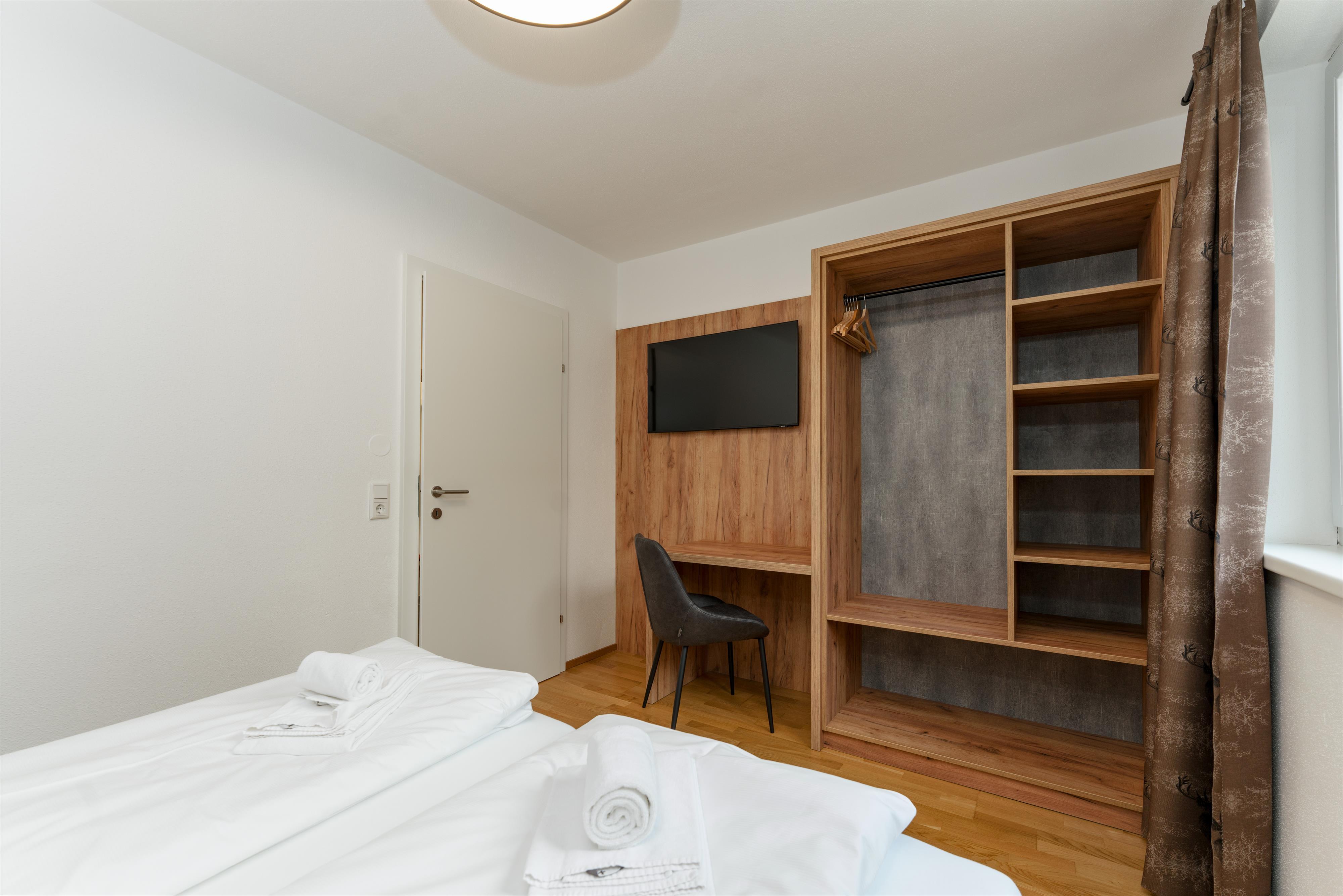 Sonnenhaus Garden Stoder | Modern retreat with private sauna, garden & mountain views — apartment at Schladming Appartements Maria Gruber GmbH, Schladming — photo 7 of 11