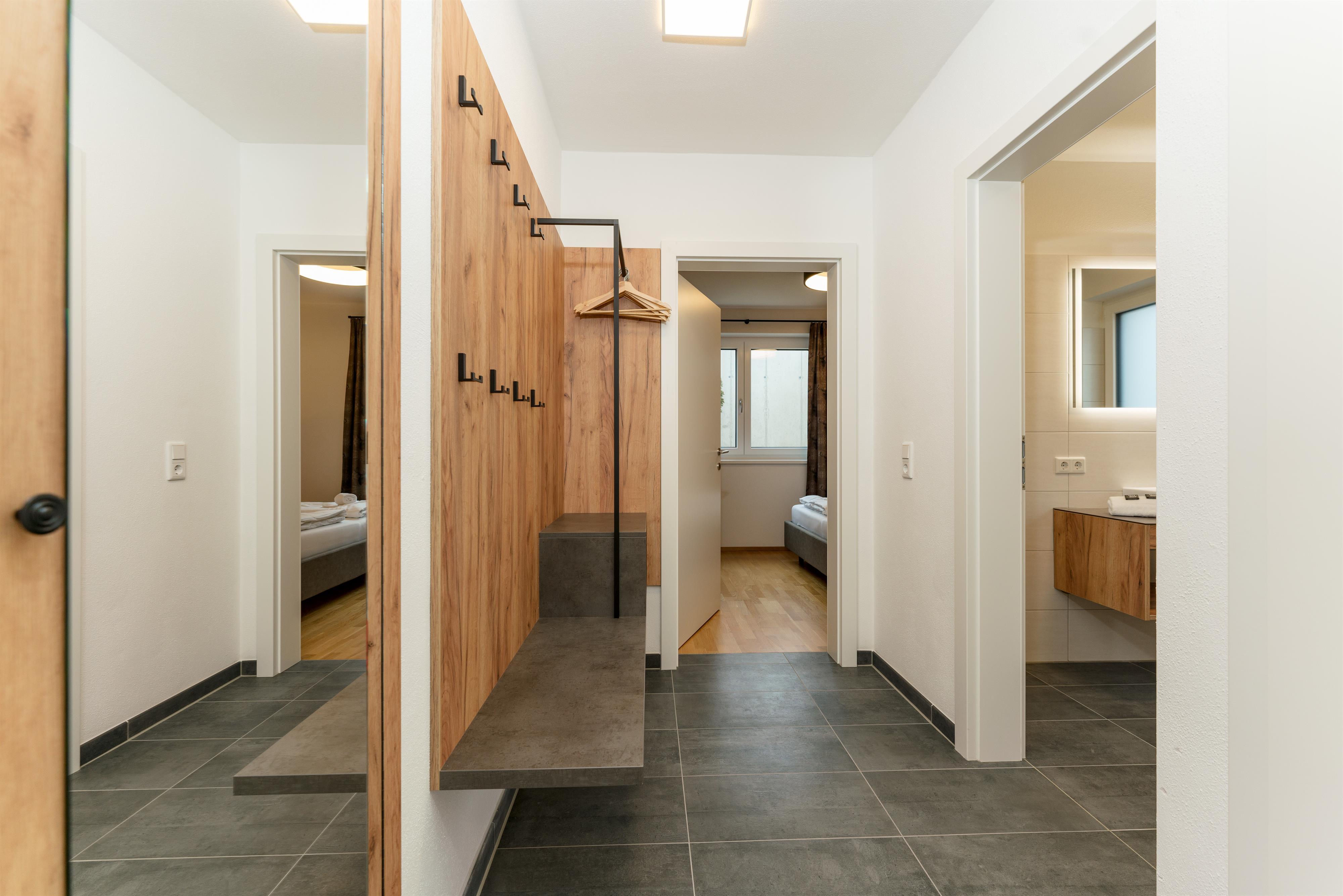 Sonnenhaus Garden Stoder | Modern retreat with private sauna, garden & mountain views — apartment at Schladming Appartements Maria Gruber GmbH, Schladming — photo 8 of 11