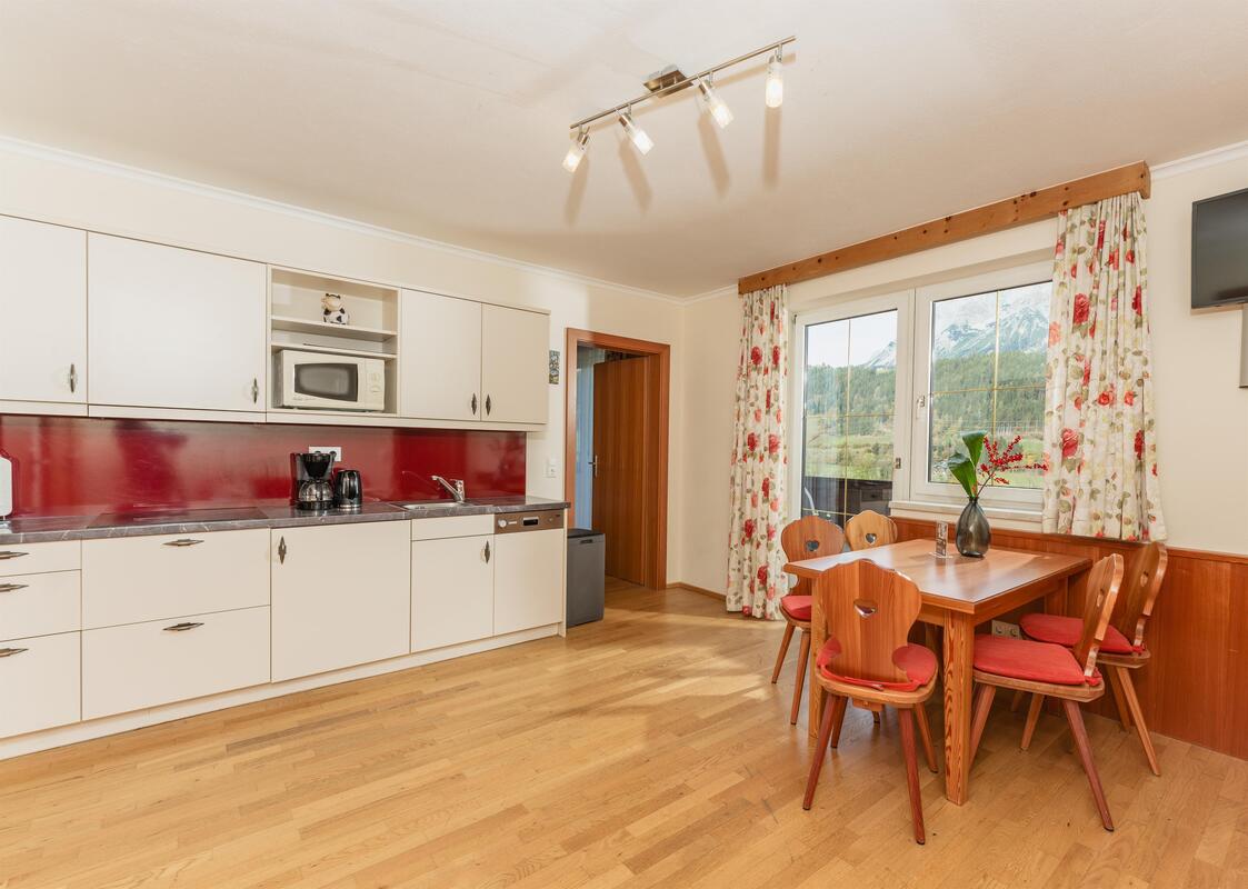Stögergut Viehweide | Farm stay with balcony & morning sun, Dachstein views & country charm — apartment at Schladming Appartements Maria Gruber GmbH, Schladming — photo 2 of 10