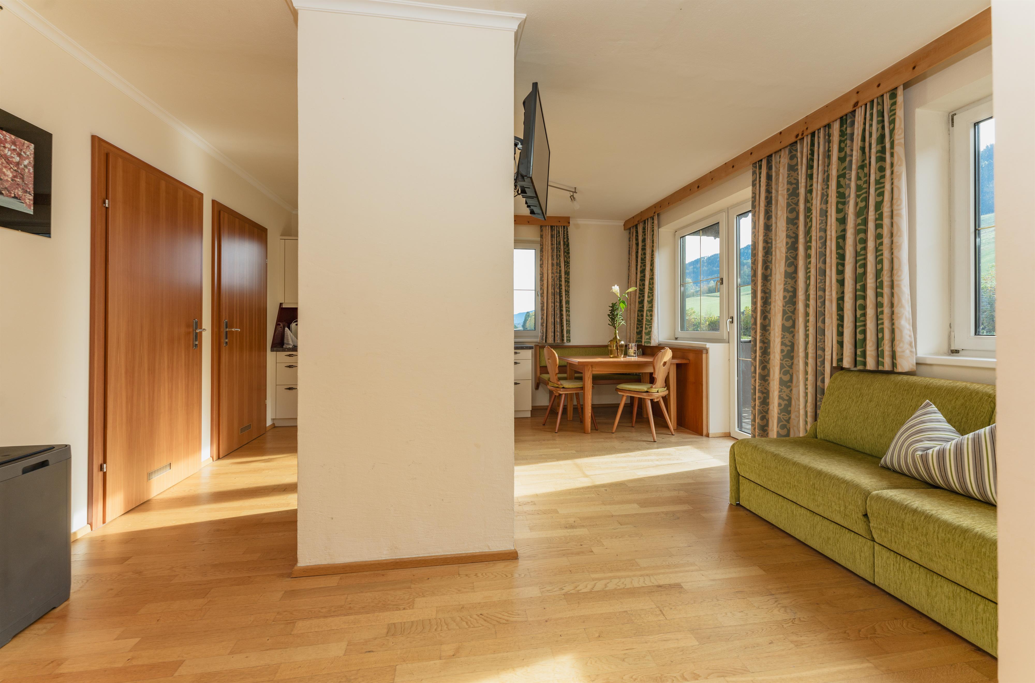 Stögergut Waldheimat | Nature-close farm stay with balcony, Dachstein views & country charm — apartment at Schladming Appartements Maria Gruber GmbH, Schladming — photo 4 of 8