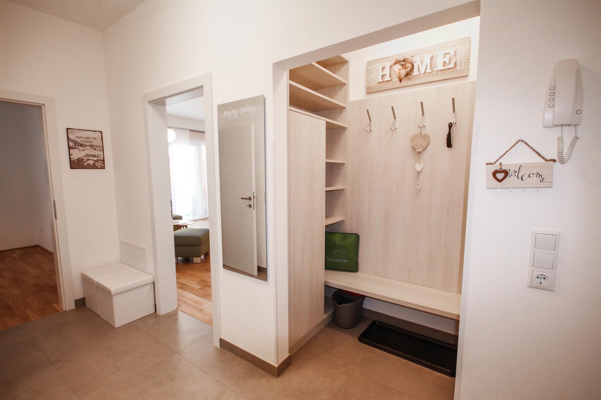 Stadtdomizil Top 2 Schladming Life | Comfortable garden apartment with west-facing terrace & everything on your doorstep — apartment at Schladming Appartements Maria Gruber GmbH, Schladming — photo 9 of 14