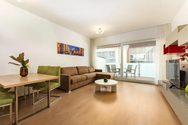 Stadtdomizil Top 6 Schladming Life | Comfortable garden apartment with west-facing balcony & everything on your doorstep – Schladming Appartements Maria Gruber GmbH