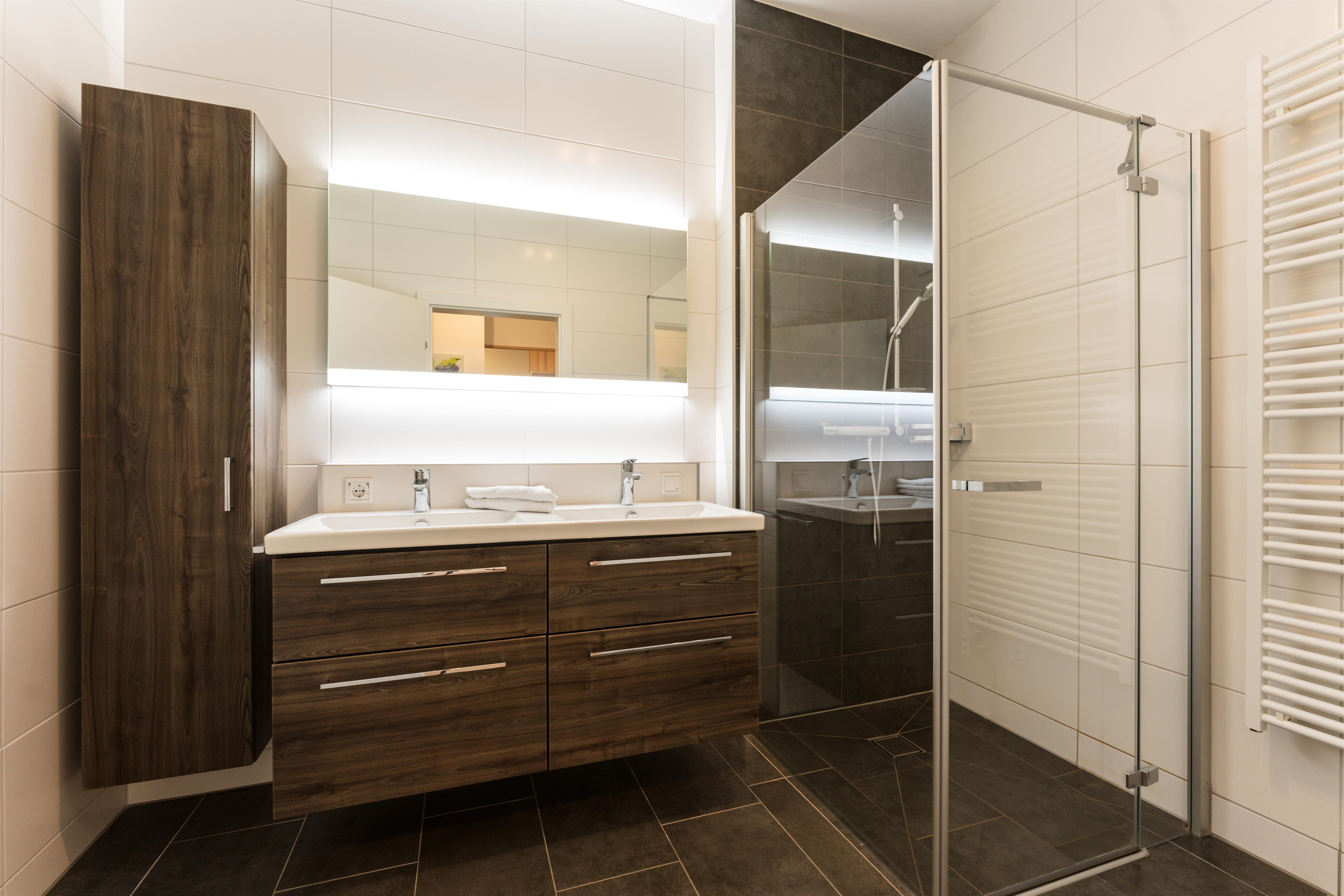Stadtdomizil Top 6 Schladming Life | Comfortable garden apartment with west-facing balcony & everything on your doorstep — apartment at Schladming Appartements Maria Gruber GmbH, Schladming — photo 6 of 11