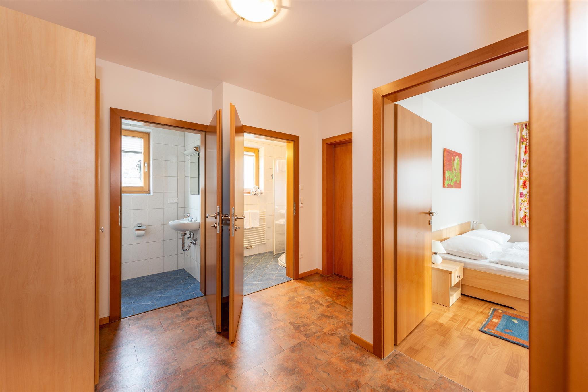 Steirergasse Stoder | Urban stay near Planai with balcony & Planai views — apartment at Schladming Appartements Maria Gruber GmbH, Schladming — photo 10 of 12