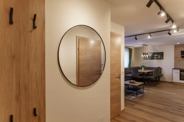 Stögergut Alpenrose | Sunny farm stay with Dachstein views & country charm — apartment at Schladming Appartements Maria Gruber GmbH, Schladming — photo 10 of 14
