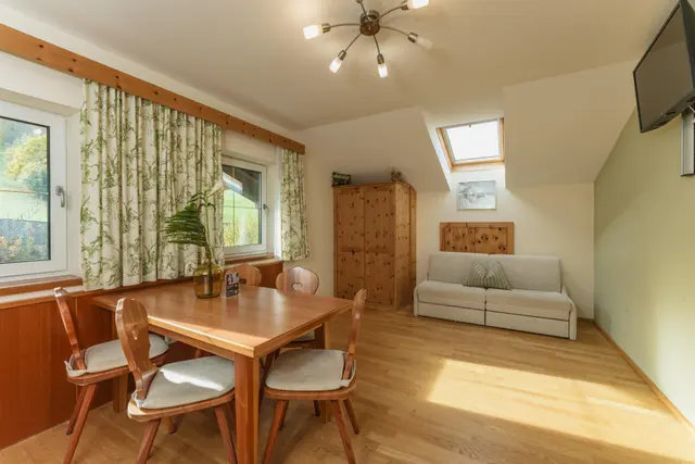 Stögergut Stadl| Farm stay with morning sun, Dachstein views & country charm — apartment at Schladming Appartements Maria Gruber GmbH, Schladming — photo 2 of 10