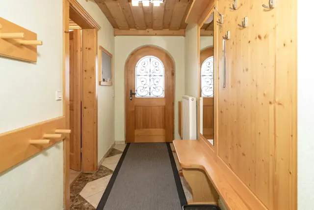 Stubeck | Alpine Base mit rustikalem Charme direkt an Piste & Wander & Bikerouten — Schladming Appartements Maria Gruber GmbH, Schladming (10/11)