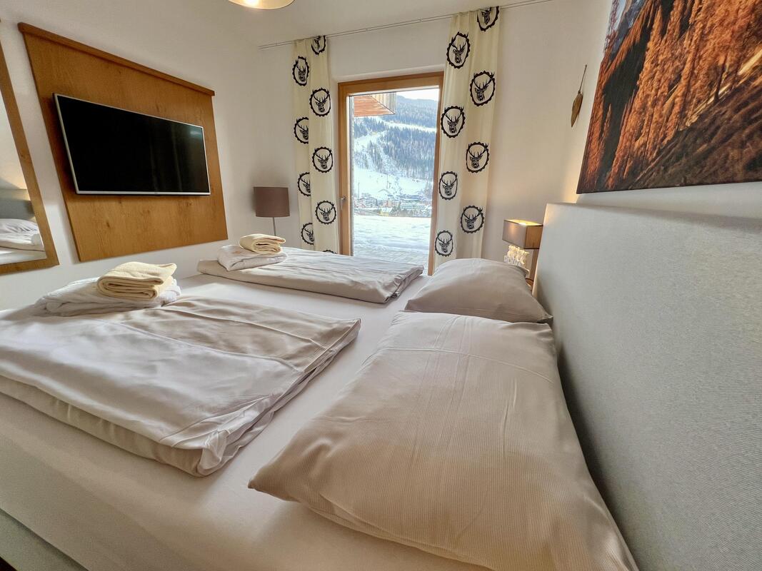 Sun Lodge | 1 bedroom panoram gardenapartment with terrace | sofa bed | quite location | microwave| private washing machine | dog friendly  | Indoor pool, garden, relax area, sauna & gym — apartment at Schladming Appartements Maria Gruber GmbH, Schladming — photo 10 of 25