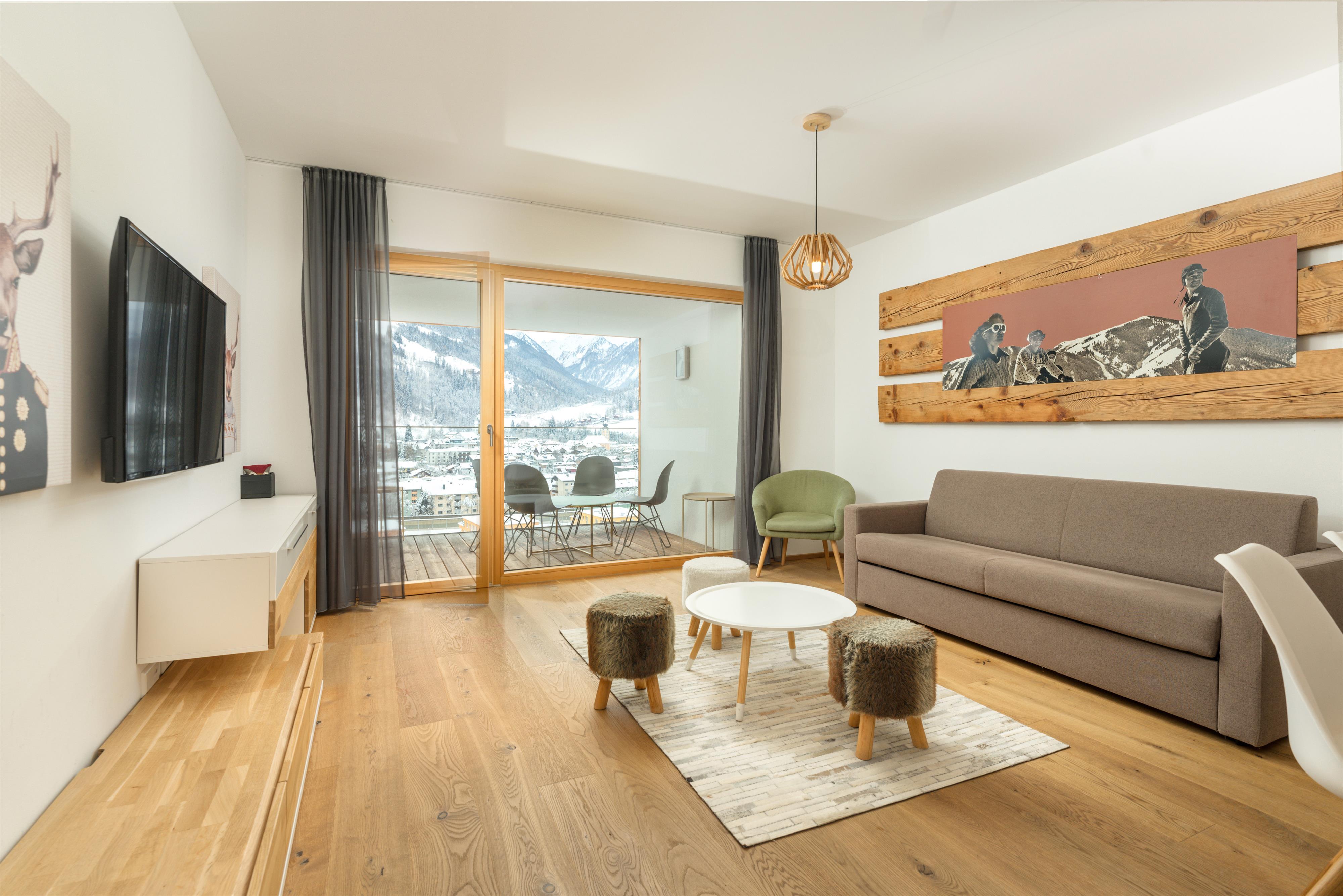 Sun Lodge | 1 bedroom panorama apartment with glaced Loggia | sofa bed | microwave | dog friendly | Indoor pool, garden, relax area, sauna & gym — apartment at Schladming Appartements Maria Gruber GmbH, Schladming — photo 12 of 30