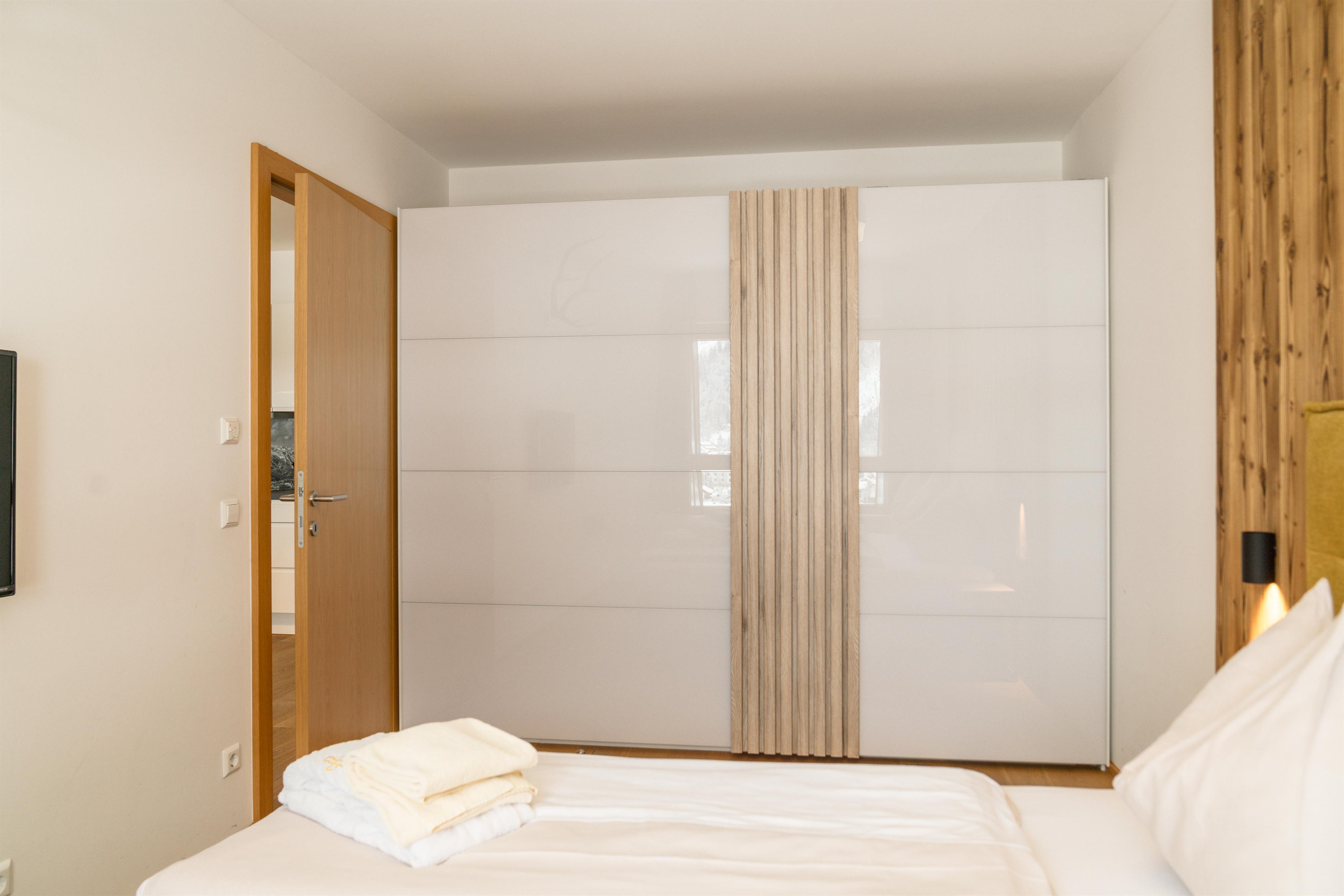 Sun Lodge | 1 bedroom panorama apartment with glaced Loggia | sofa bed | microwave | dog friendly | Indoor pool, garden, relax area, sauna & gym — apartment at Schladming Appartements Maria Gruber GmbH, Schladming — photo 17 of 30