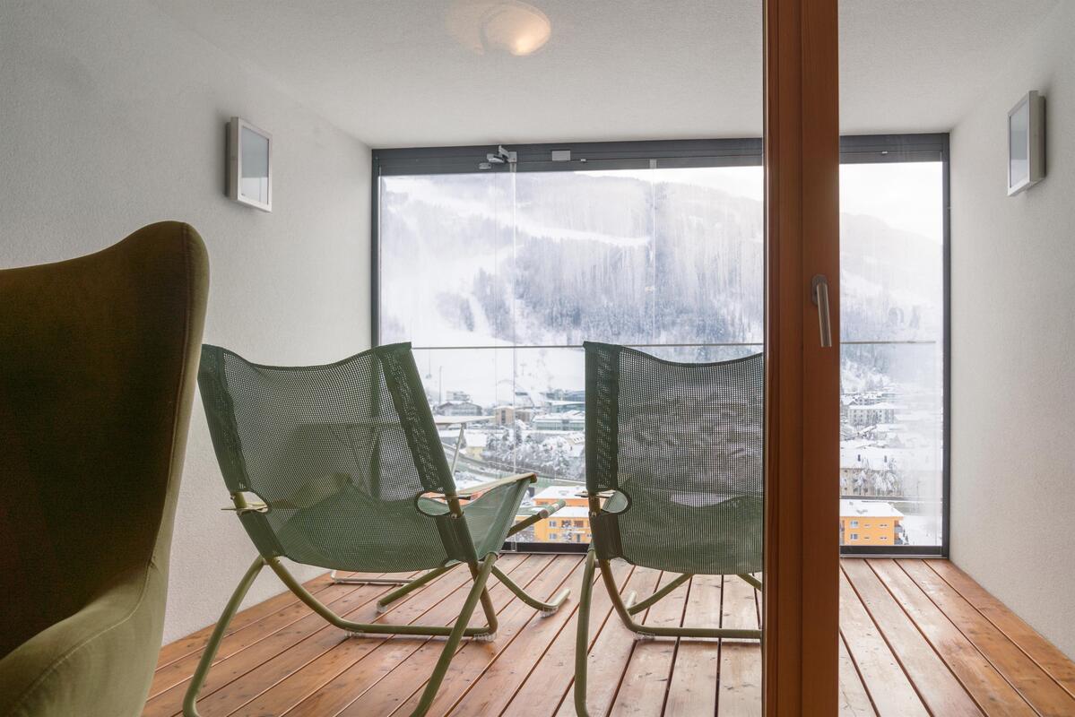 Sun Lodge | 1 bedroom panorama apartment with glaced Loggia | sofa bed | microwave | dog friendly | Indoor pool, garden, relax area, sauna & gym — apartment at Schladming Appartements Maria Gruber GmbH, Schladming — photo 4 of 30