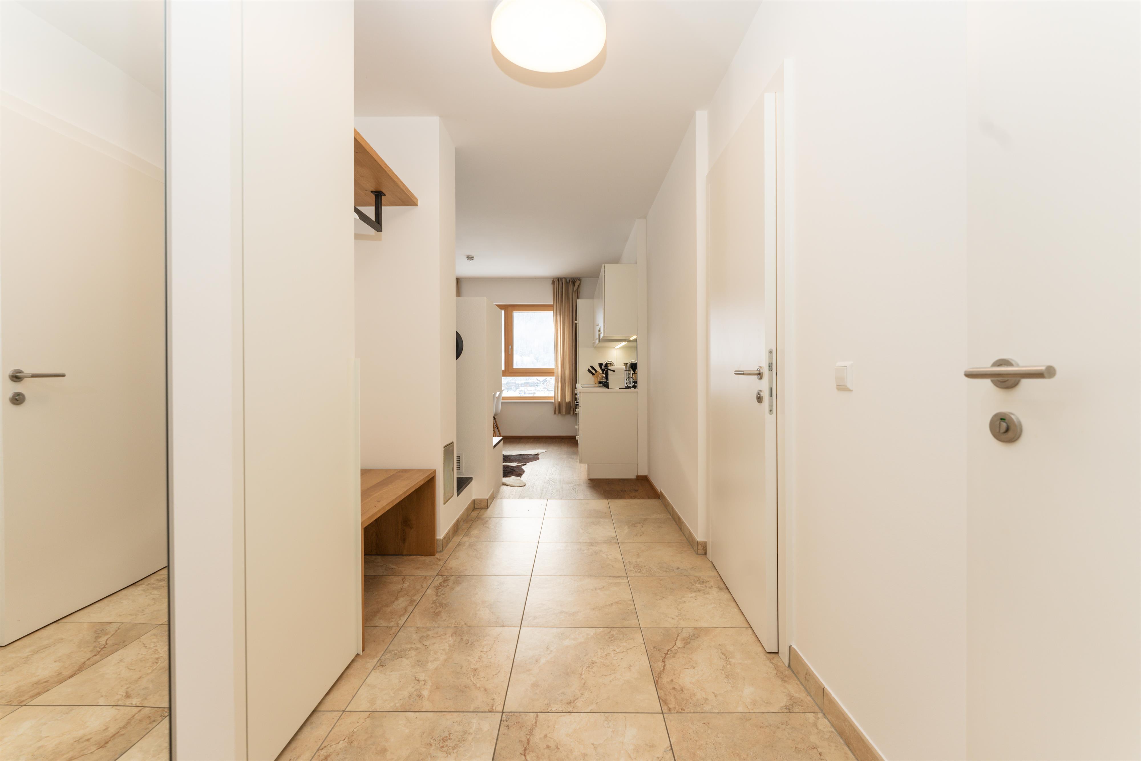 Sun Lodge | 1 bedroom panorama apartment with large corner Loggia | Fire Place | sofa bed | dog friendly | Indoor pool, garden, relax area, sauna & gym — Schladming Appartements Maria Gruber GmbH, Schladming (11/26)