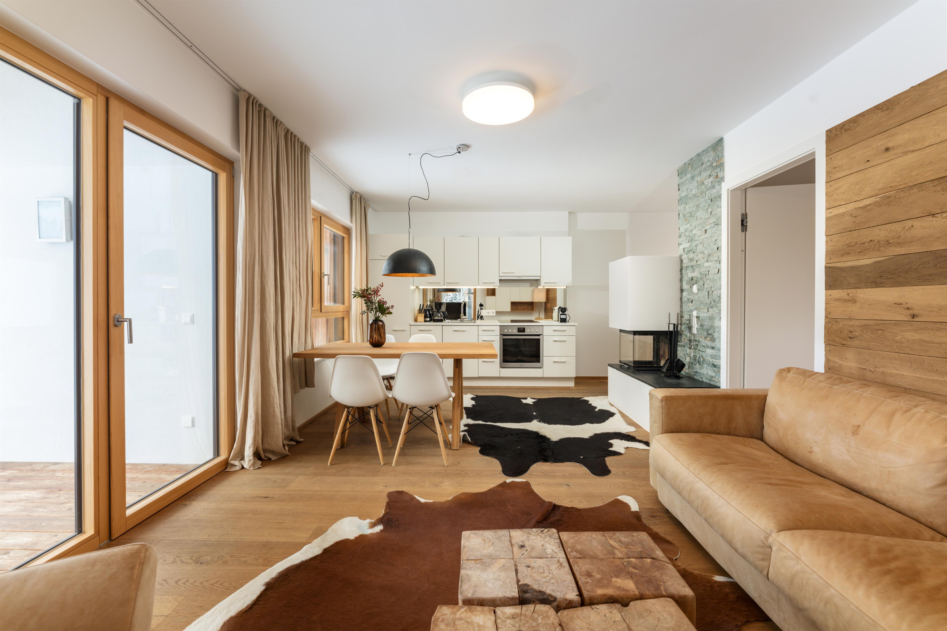 Sun Lodge | 1 bedroom panorama apartment with large corner Loggia | Fire Place | sofa bed | dog friendly | Indoor pool, garden, relax area, sauna & gym — Schladming Appartements Maria Gruber GmbH, Schladming (4/26)