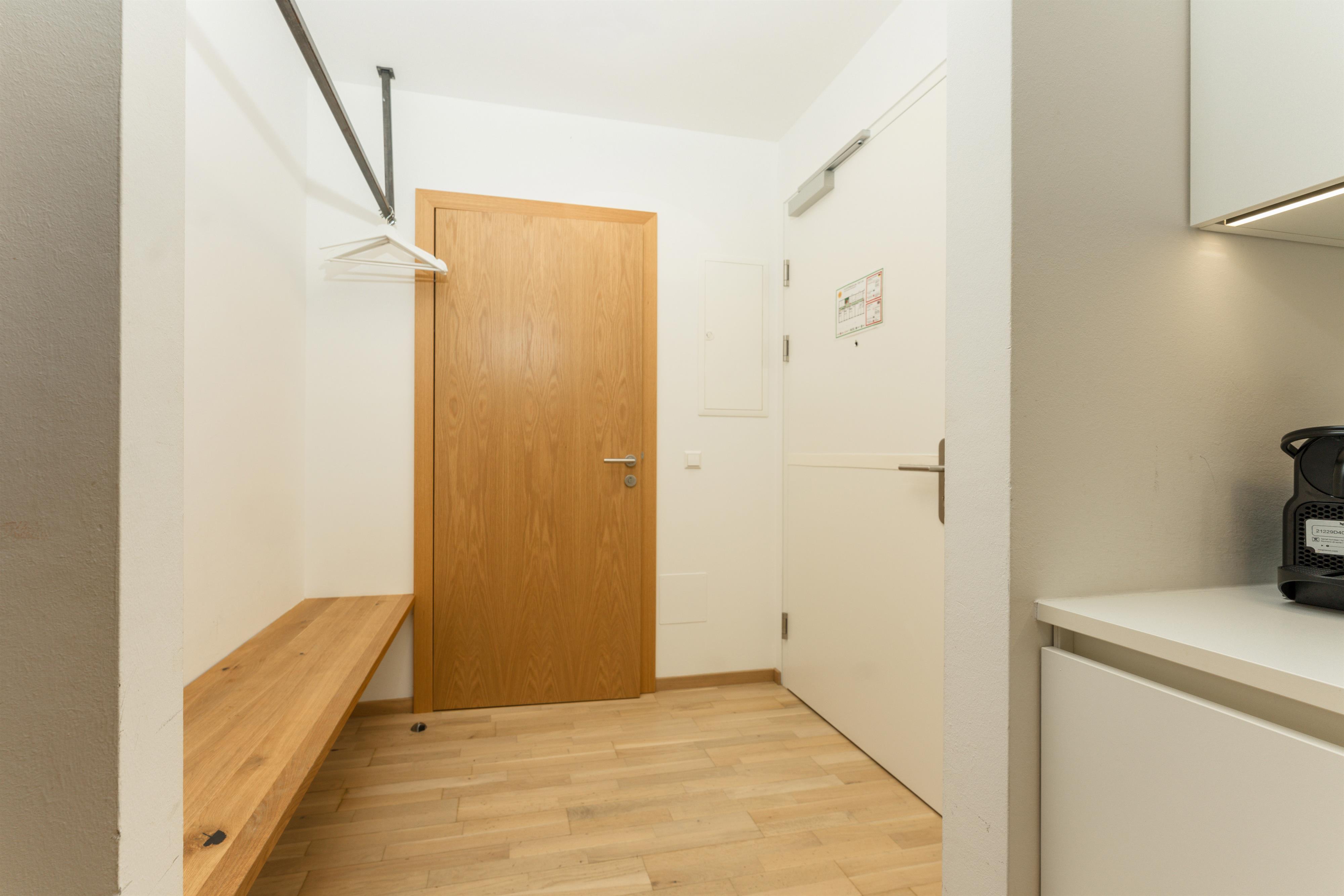 Sun Lodge | 1 bedroom panorama garden apartment with terrace | twin beds | sofa bed | near pool | Indoor pool, garden, relax area, sauna & gym — Schladming Appartements Maria Gruber GmbH, Schladming (10/25)