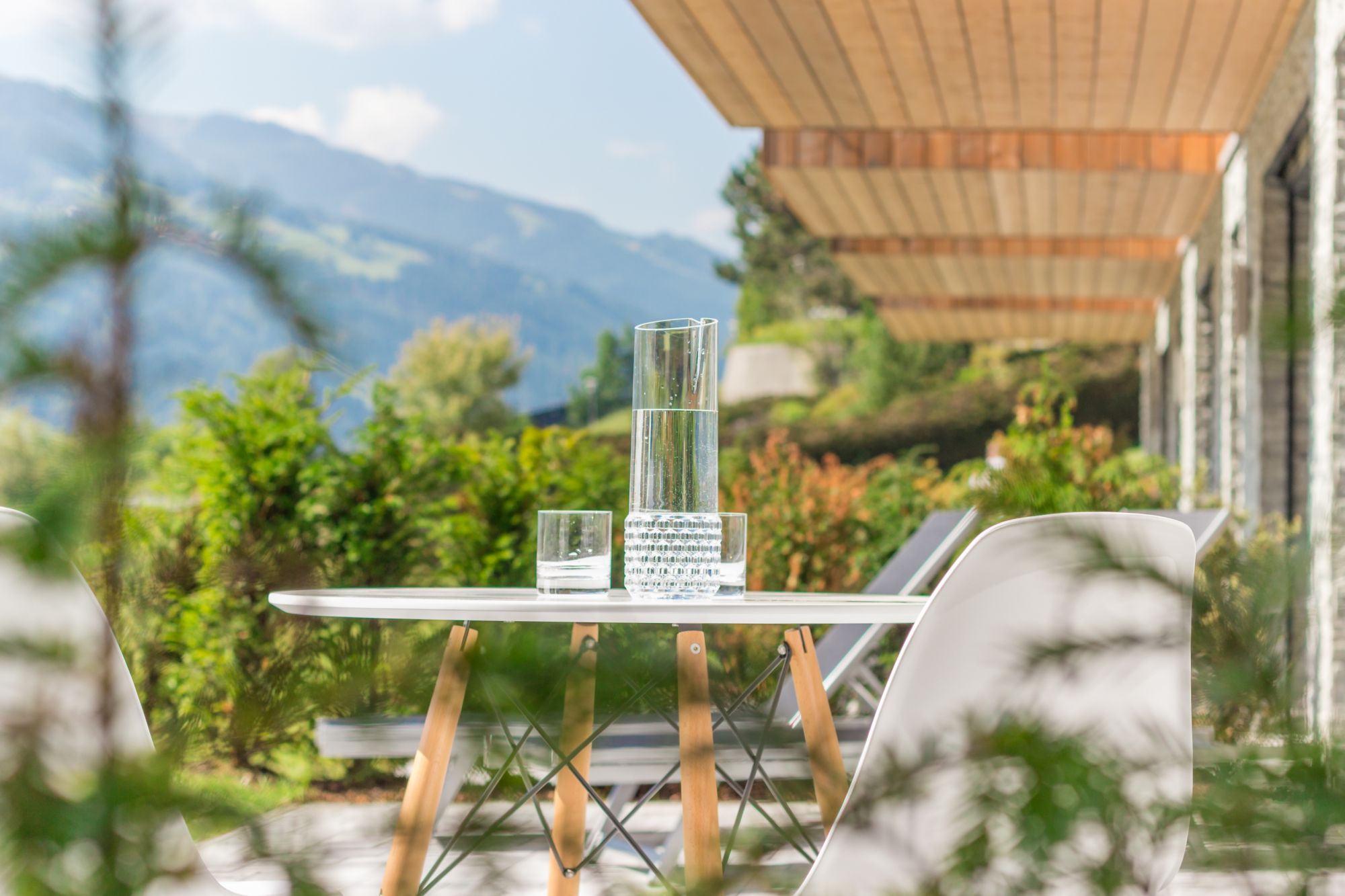 Sun Lodge | 1 bedroom panorama garden apartment with terrace | twin beds | sofa bed | near pool | Indoor pool, garden, relax area, sauna & gym — Schladming Appartements Maria Gruber GmbH, Schladming (7/25)