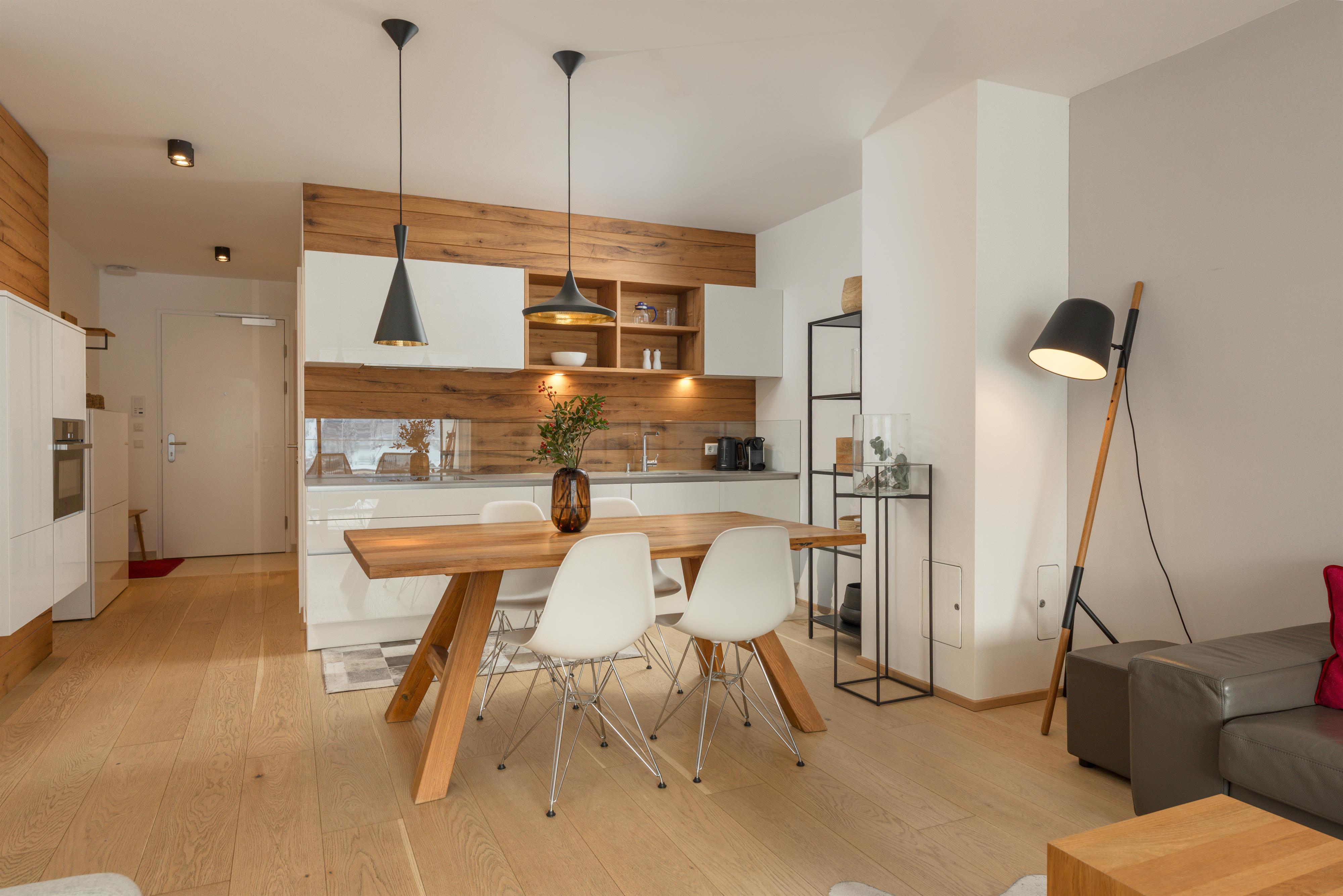 Sun Lodge | 1 bedroom panorama premium apartment with glazed Loggia | sofa bed | dog friendly | Indoor pool, garden, relax area, sauna & gym — apartment at Schladming Appartements Maria Gruber GmbH, Schladming — photo 12 of 26