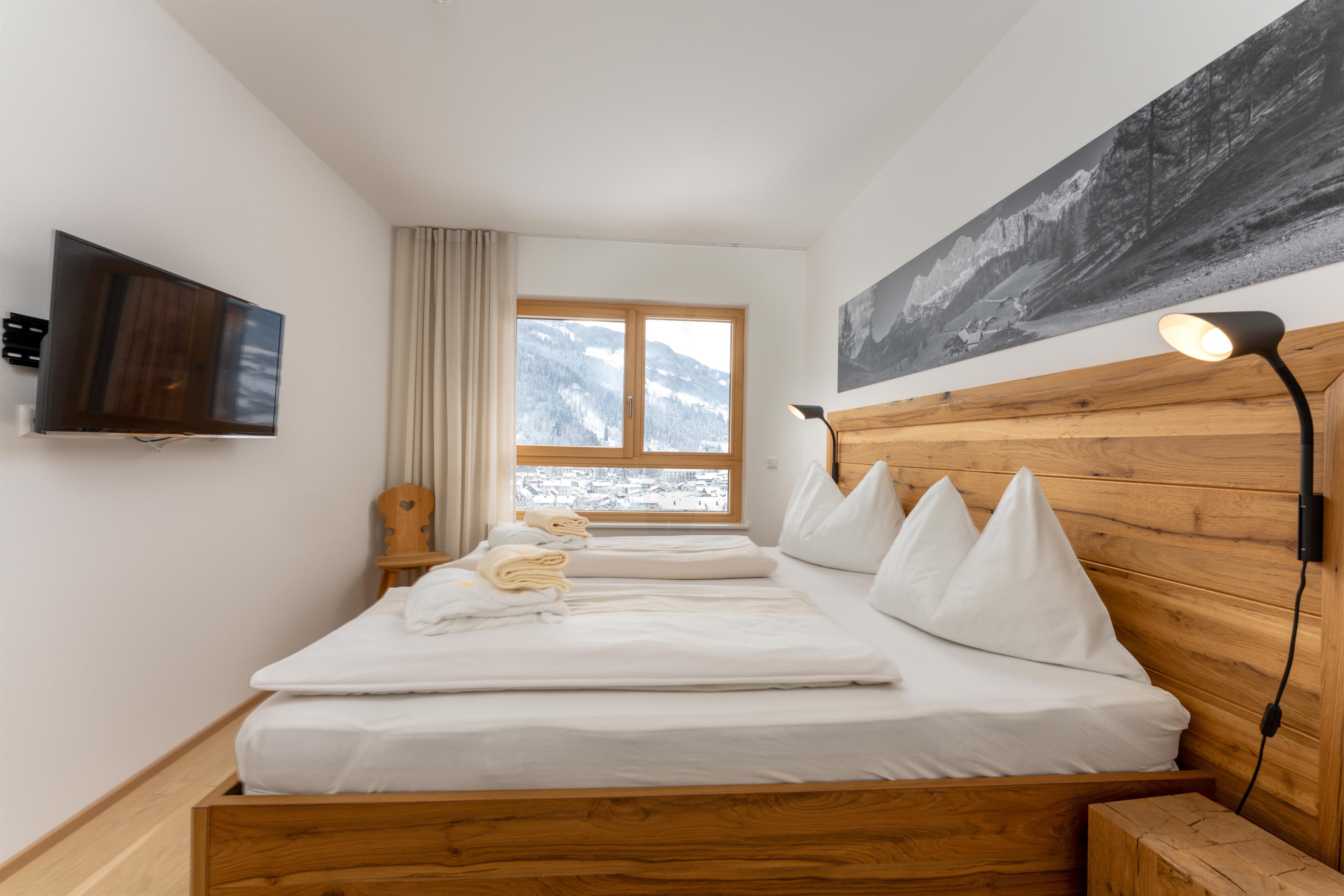 Sun Lodge | 1 bedroom panorama premium apartment with glazed Loggia | sofa bed | dog friendly | Indoor pool, garden, relax area, sauna & gym — apartment at Schladming Appartements Maria Gruber GmbH, Schladming — photo 6 of 26