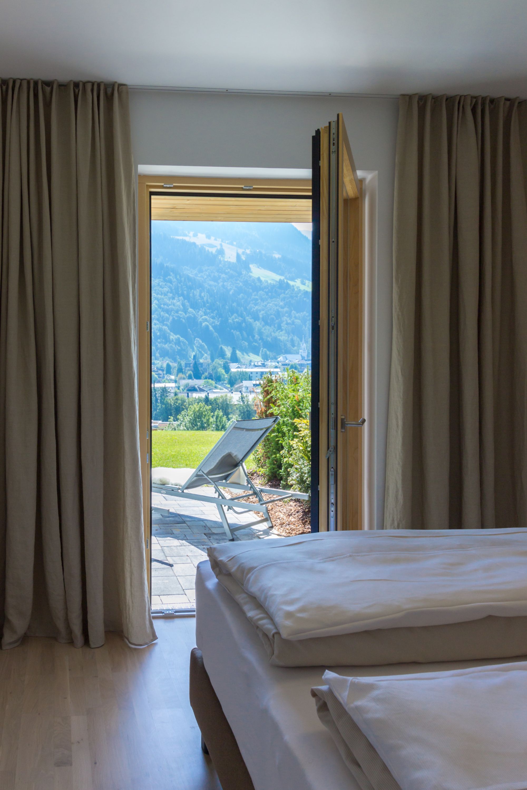 Sun Lodge | 1 bedroom panorma gardenapartment with terrace | twin beds |sofa bed | quite location | dog friendly | Indoor pool, garden, relax area, sauna & gym — apartment at Schladming Appartements Maria Gruber GmbH, Schladming — photo 2 of 24