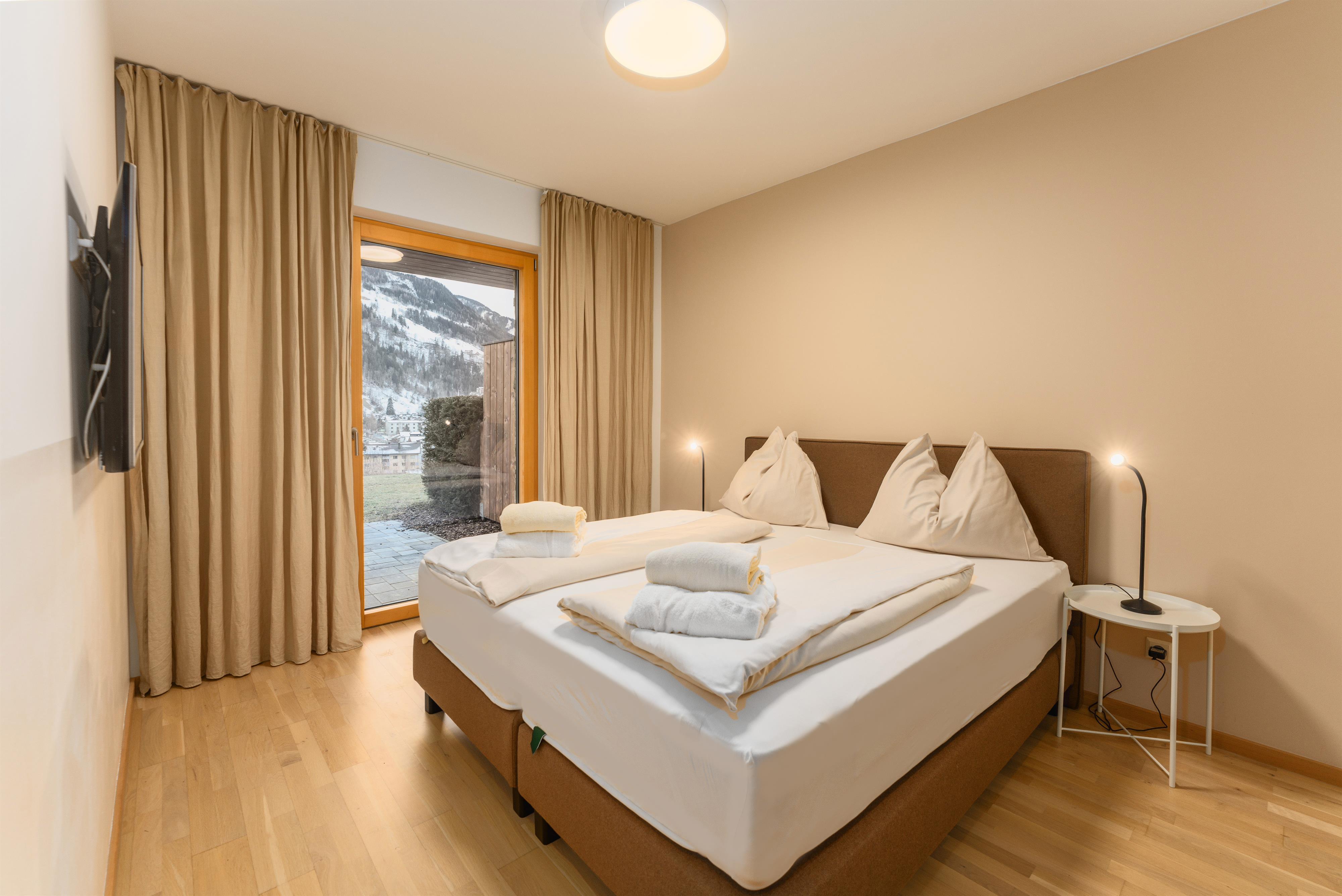 Sun Lodge | 1 bedroom panorma gardenapartment with terrace | twin beds |sofa bed | quite location | dog friendly | Indoor pool, garden, relax area, sauna & gym — apartment at Schladming Appartements Maria Gruber GmbH, Schladming — photo 5 of 24