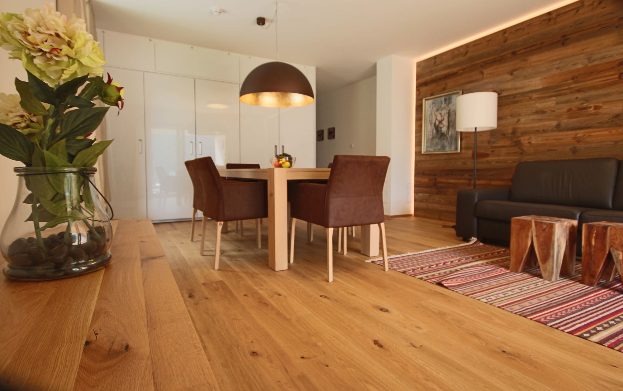 Sun Lodge | 2 bedroom panorama apartment with Loggia & Terrace | sofa bed | Indoor pool, garden, relax area, sauna & gym — apartment at Schladming Appartements Maria Gruber GmbH, Schladming — photo 3 of 30