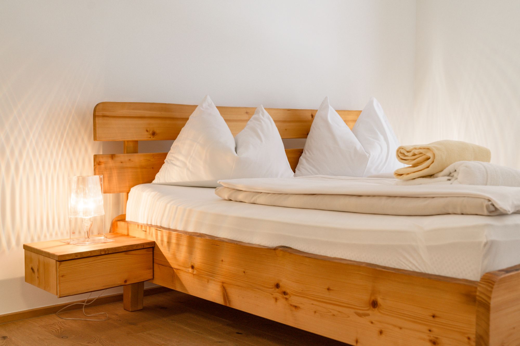 Sun Lodge | 2 bedroom panorama apartment with large corner Loggia | sofa bed | microwave | dog friendly | Indoor pool, garden, relax area, sauna & gym — apartment at Schladming Appartements Maria Gruber GmbH, Schladming — photo 10 of 26