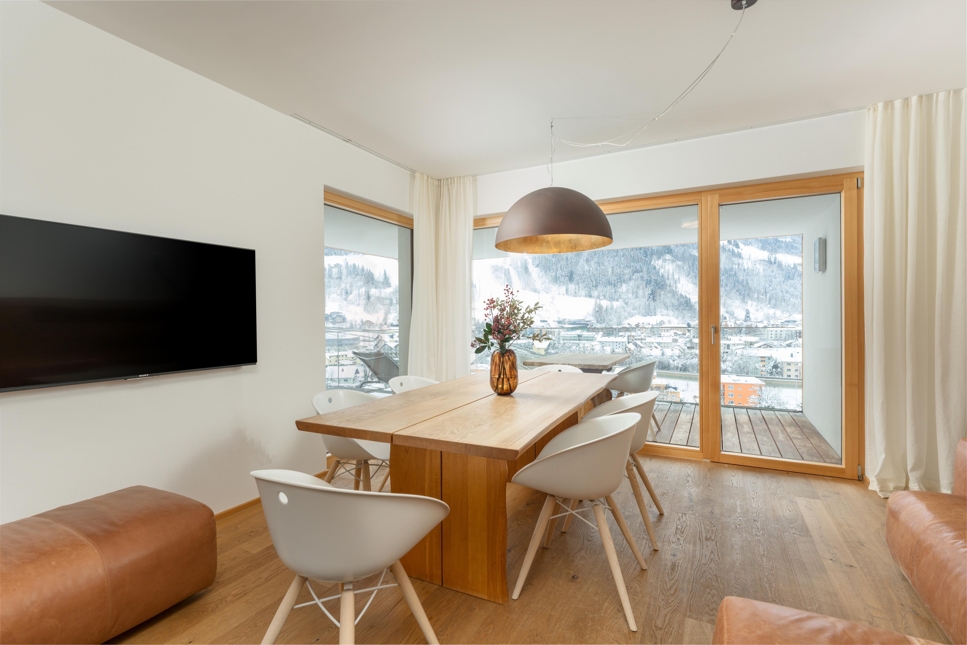 Sun Lodge | 2 bedroom panorama apartment with large corner Loggia | sofa bed | microwave | dog friendly | Indoor pool, garden, relax area, sauna & gym — apartment at Schladming Appartements Maria Gruber GmbH, Schladming — photo 5 of 26