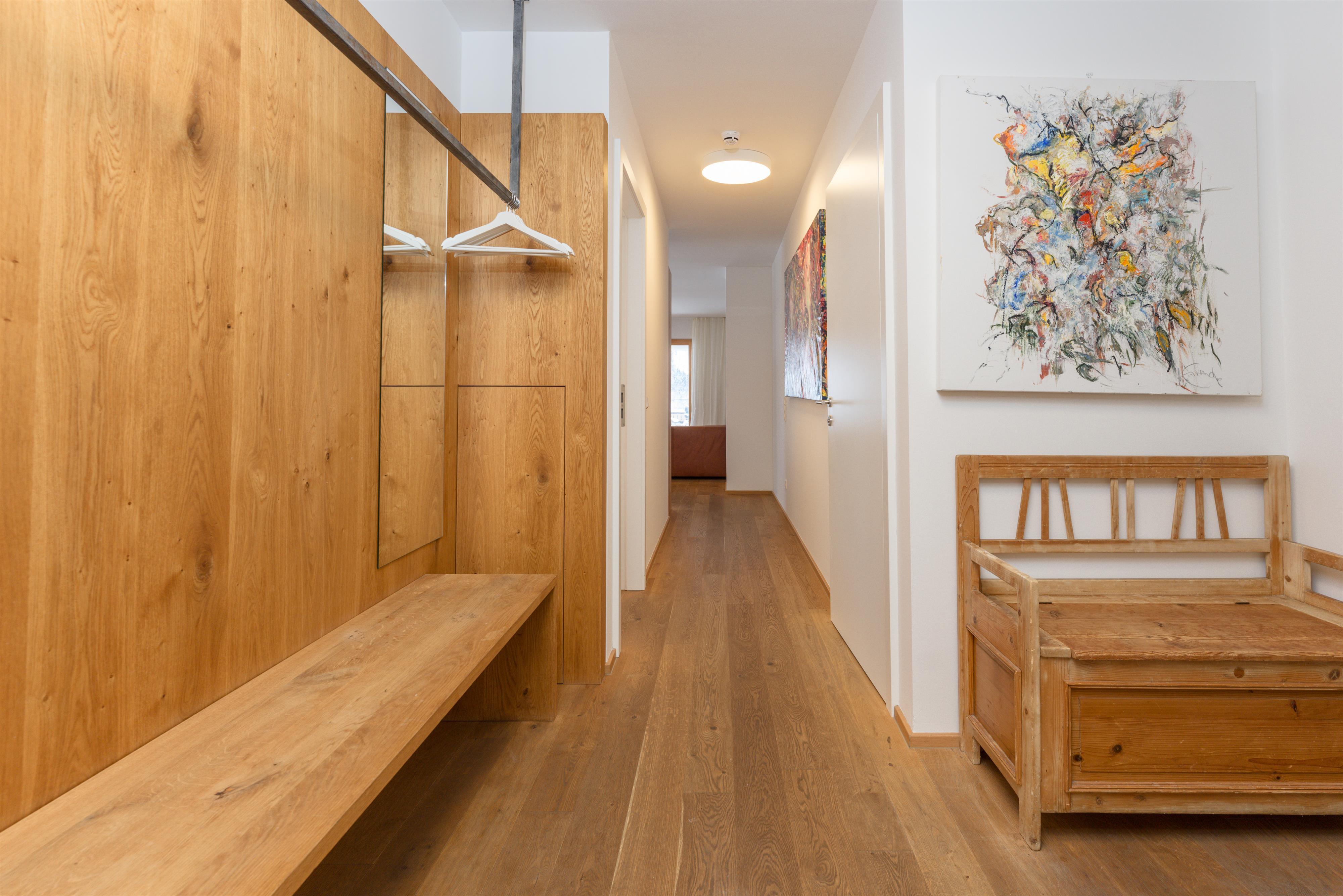 Sun Lodge | 2 bedroom panorama apartment with large corner Loggia | sofa bed | microwave | dog friendly | Indoor pool, garden, relax area, sauna & gym — apartment at Schladming Appartements Maria Gruber GmbH, Schladming — photo 9 of 26