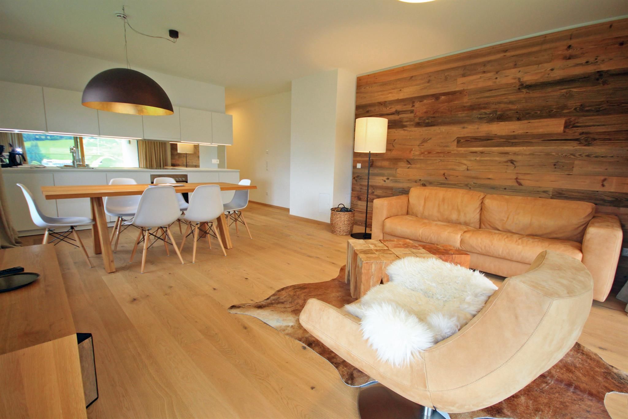 Sun Lodge | 2 bedroom panorama apartment with Loggia | sunset view | twin beds | sofa bed | dog friendly | Indoor pool, garden, relax area, sauna & gym — apartment at Schladming Appartements Maria Gruber GmbH, Schladming — photo 5 of 24