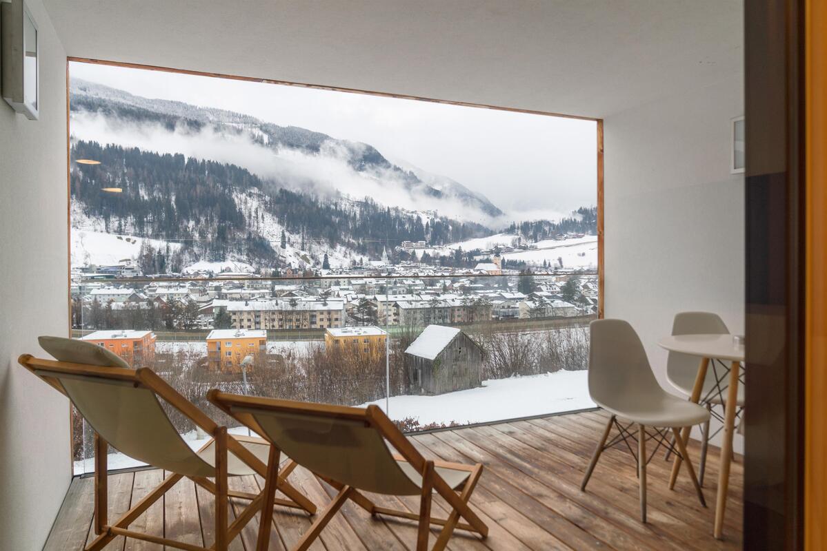 Sun Lodge | 2 bedroom panorama apartment with Loggia | sunset view | twin beds | sofa bed | dog friendly | Indoor pool, garden, relax area, sauna & gym — apartment at Schladming Appartements Maria Gruber GmbH, Schladming — photo 6 of 24